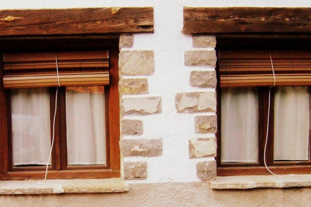 Casa Lovaco Appartement Borau Buitenkant foto